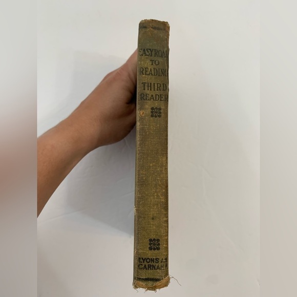 Easy Road to Reading Third Reader Lyons and Carnahan 1919 Revised Edition - Picture 3 of 9